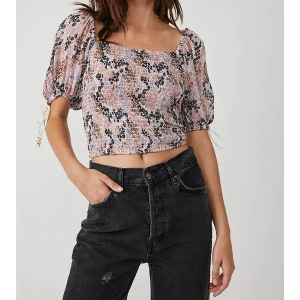 NWT Free People Floral‎ Smocked Puff Sleeve Crop Top Lavender Multi Size S
